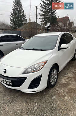 Седан Mazda 3 2010 в Новій Водолагі