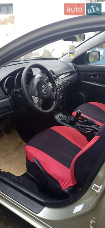 Седан Mazda 3 2008 в Стрые