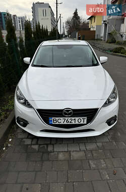 Хэтчбек Mazda 3 2014 в Львове