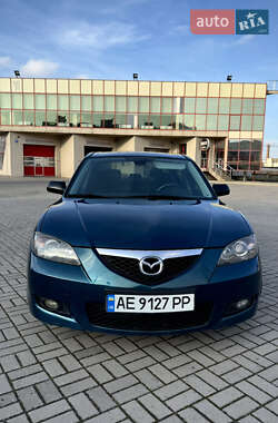 Седан Mazda 3 2006 в Запоріжжі