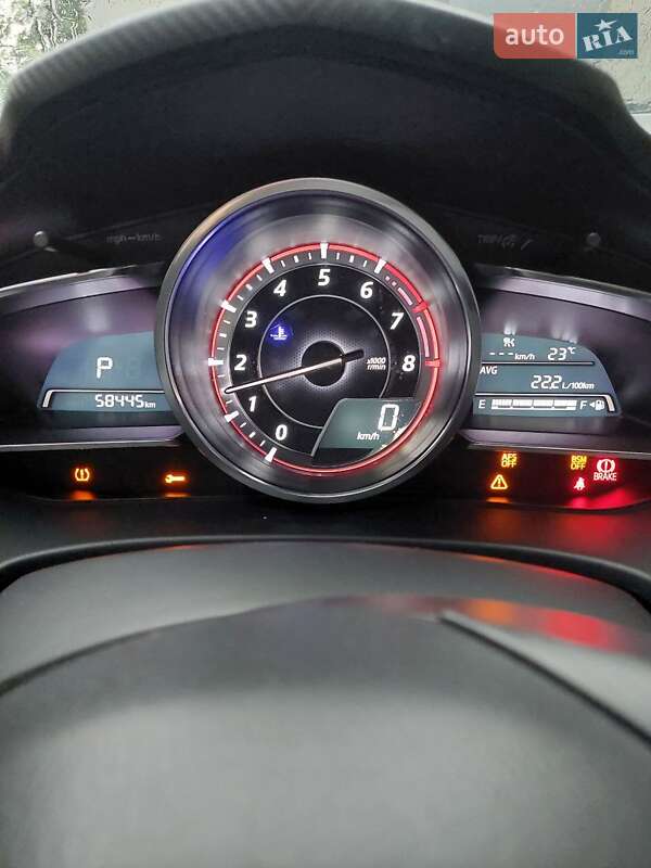 Хэтчбек Mazda 3 2016 в Ивано-Франковске фото 5 Хэтчбек Mazda 3 2016 в Ивано-Франковске
