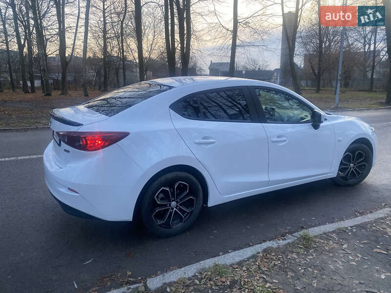 Седан Mazda 3 2016 в Черновцах фото 9 Седан Mazda 3 2016 в Черновцах