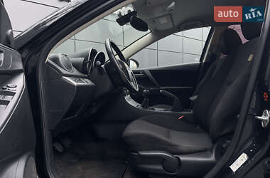 Хэтчбек Mazda 3 2009 в 
