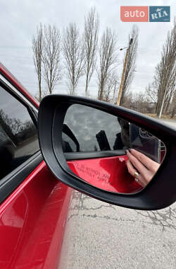 Седан Mazda 3 2019 в Кривому Розі