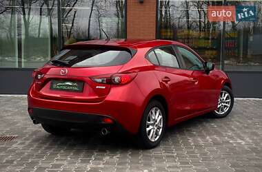 Хэтчбек Mazda 3 2015 в Киеве