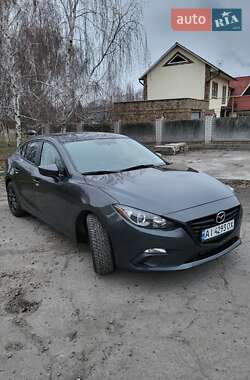 Седан Mazda 3 2015 в Олександрії