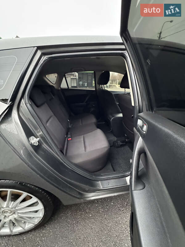 Хэтчбек Mazda 3 2009 в Богуславе