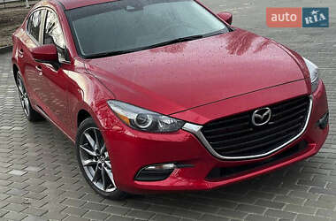 Седан Mazda 3 2018 в 