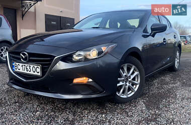 Седан Mazda 3 2015 в Львові