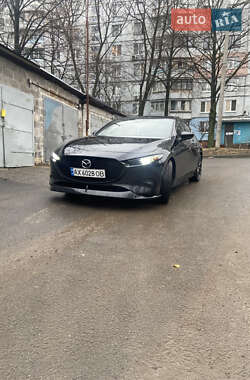 Хетчбек Mazda 3 2022 в Харкові