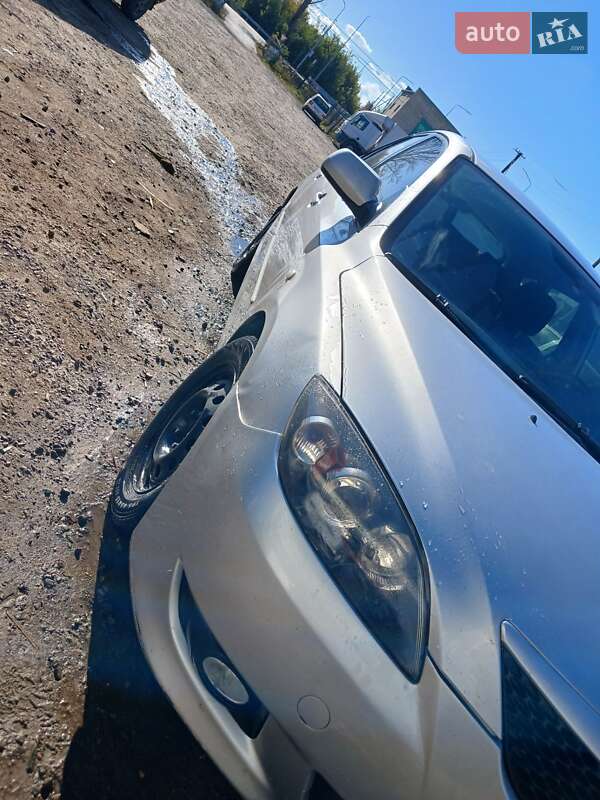 Хэтчбек Mazda 3 2006 в Яворове