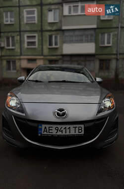 Седан Mazda 3 2011 в Кривому Розі