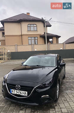 Седан Mazda 3 2013 в Івано-Франківську