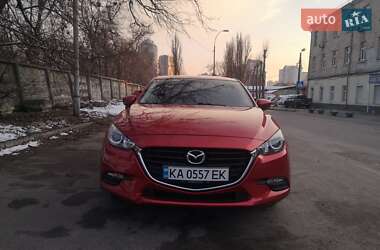 Седан Mazda 3 2016 в Києві