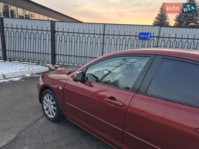 Седан Mazda 3 2008 в Киеве