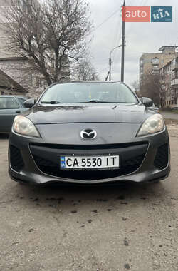 Седан Mazda 3 2011 в Черкасах