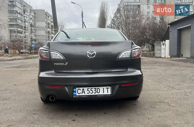 Седан Mazda 3 2011 в Черкасах