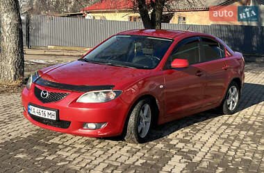 Седан Mazda 3 2004 в Черновцах