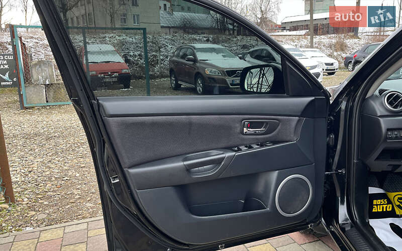 Хэтчбек Mazda 3 2008 в Стрые