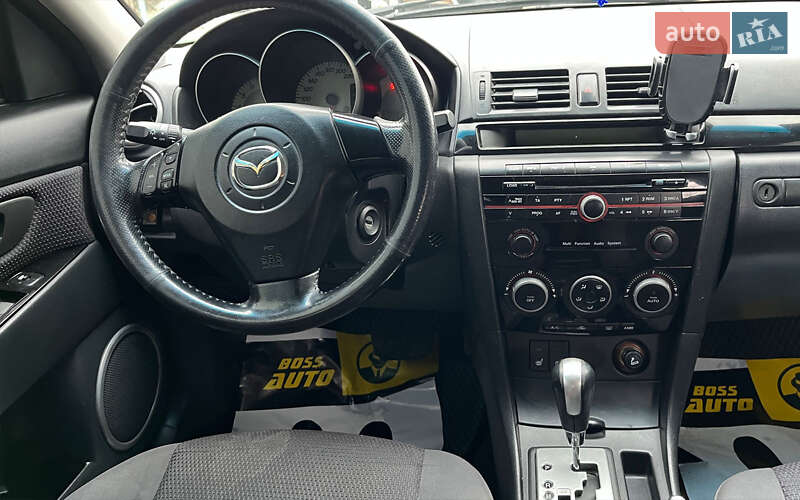 Хэтчбек Mazda 3 2008 в Стрые