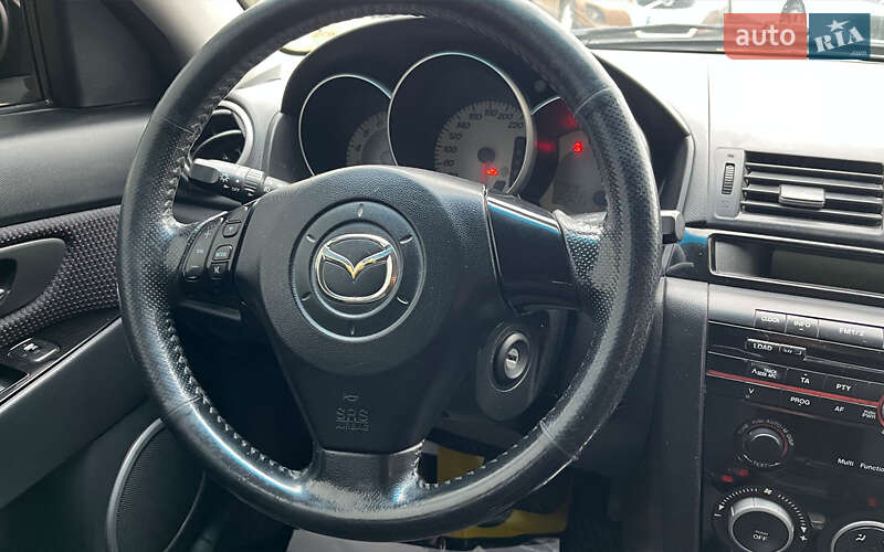 Хэтчбек Mazda 3 2008 в Стрые