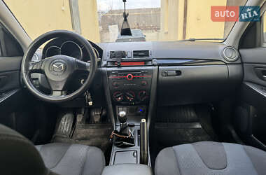 Хэтчбек Mazda 3 2005 в Николаеве