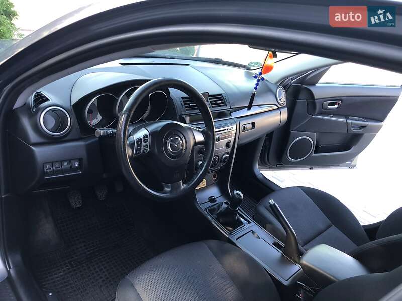 Хэтчбек Mazda 3 2007 в Кропивницком