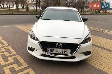 Седан Mazda 3 2015 в Николаеве