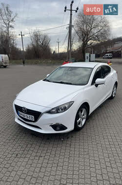 Седан Mazda 3 2015 в Полтаві