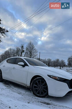 Хетчбек Mazda 3 2019 в Гадячі