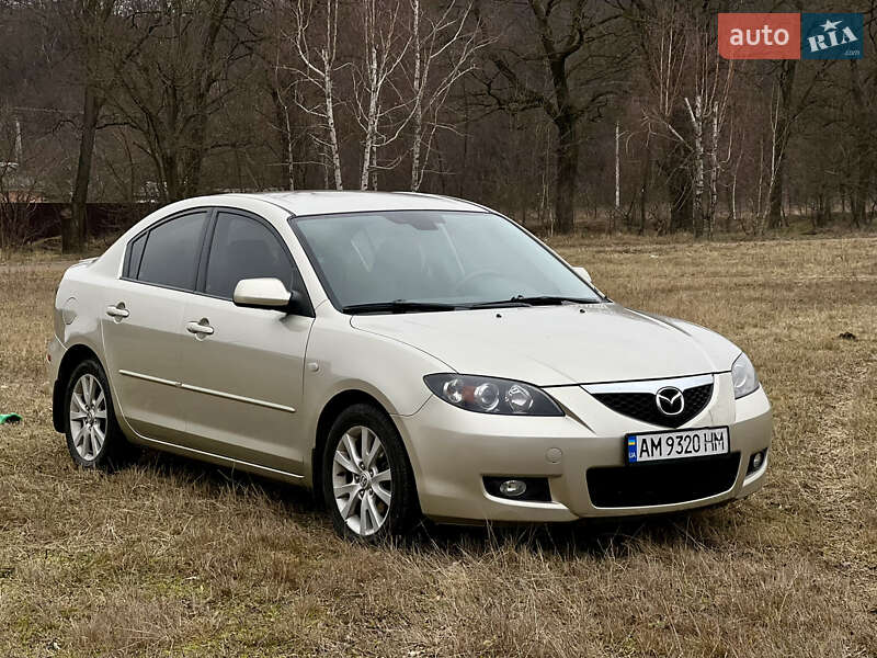 Седан Mazda 3 2007 в Коростені