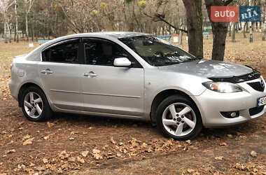 Седан Mazda 3 2005 в Новомосковську