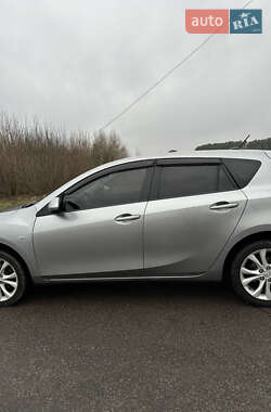 Хетчбек Mazda 3 2010 в Чернігові фото 3 Хетчбек Mazda 3 2010 в Чернігові