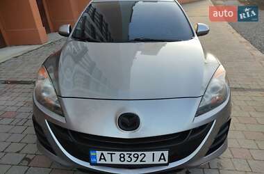 Хетчбек Mazda 3 2011 в Івано-Франківську