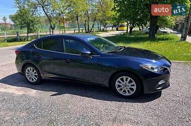 Седан Mazda 3 2015 в Львові