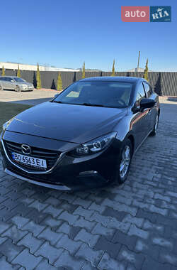 Седан Mazda 3 2015 в Тернополі