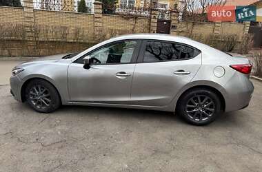 Седан Mazda 3 2014 в Києві