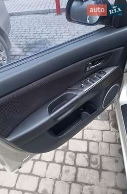 Седан Mazda 3 2007 в 