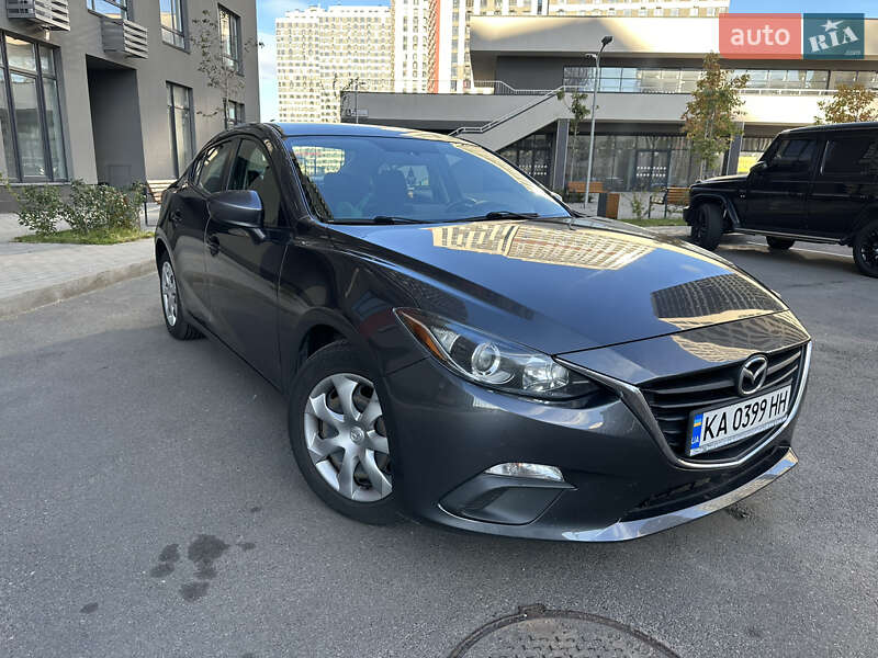 Mazda 3 2015