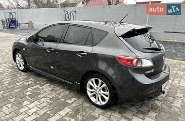 Хэтчбек Mazda 3 2010 в Николаеве