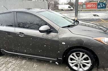 Хэтчбек Mazda 3 2010 в Николаеве