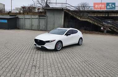 Хэтчбек Mazda 3 2022 в Дрогобыче