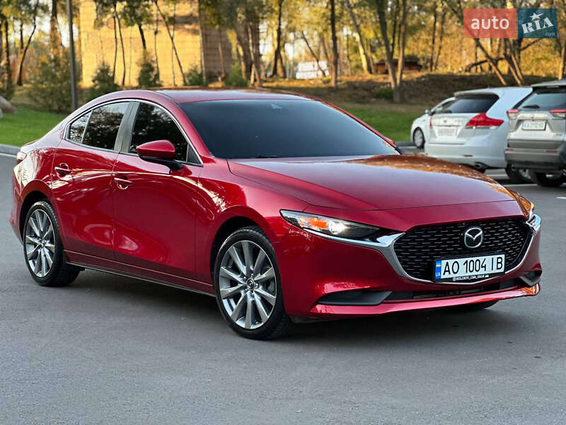 Седан Mazda 3 2019 в Києві