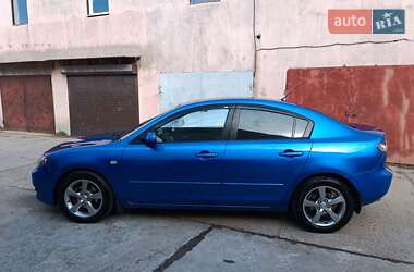 Седан Mazda 3 2005 в Овідіополі