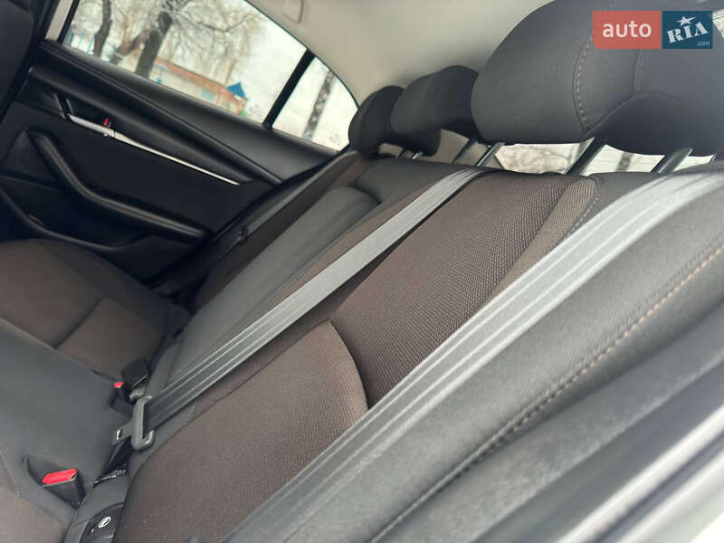 Седан Mazda 3 2022 в Сумах