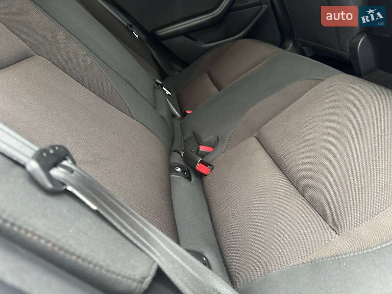 Седан Mazda 3 2022 в Сумах