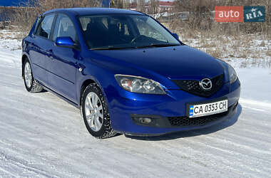 Хэтчбек Mazda 3 2006 в Киеве