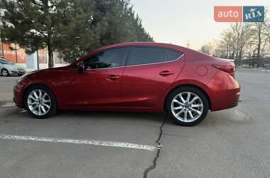 Седан Mazda 3 2015 в Николаеве