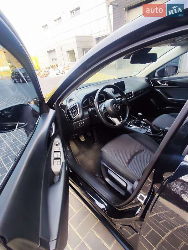Хетчбек Mazda 3 2014 в Кам'янському