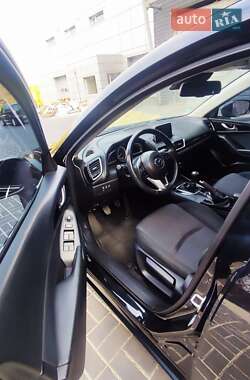 Хэтчбек Mazda 3 2014 в 